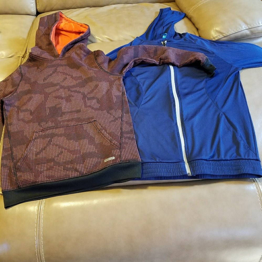 2 hoodies size 14-16